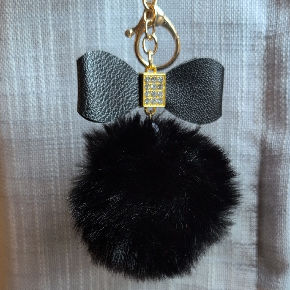 Elegant Black Fur Pom Pom Keychain Bag charm